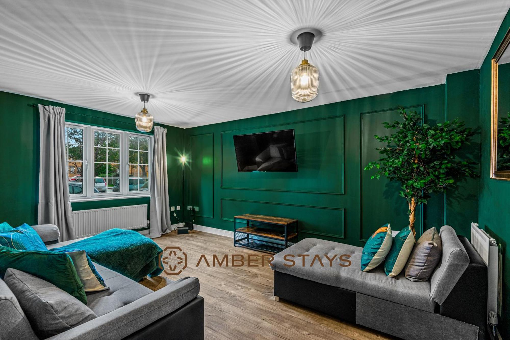 Spacious 5 Bed House In Reading By Amber Stays, Perfect For Business & Contractors, Sleeps 12! Exterior foto